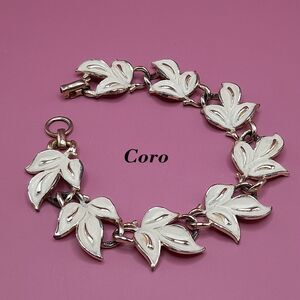 Vintage Coro Leaf Bracelet, White Enamel, Gold Tone, 7 in, 1950s
